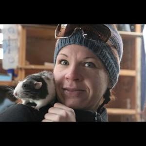 Meet your Posher, Maegan